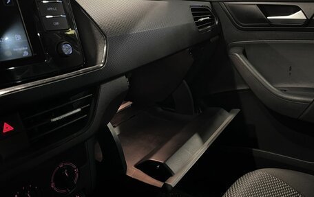 Volkswagen Polo VI (EU Market), 2021 год, 1 335 000 рублей, 30 фотография