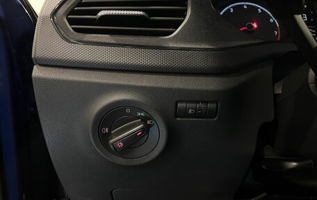 Volkswagen Polo VI (EU Market), 2021 год, 1 335 000 рублей, 32 фотография