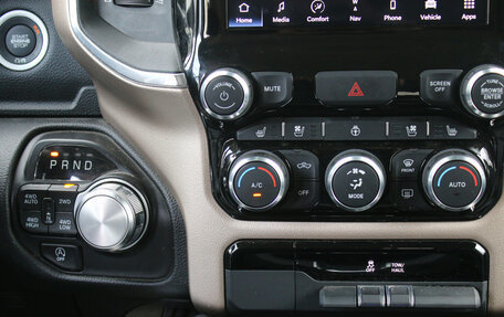 Rambler 1500, 2022 год, 6 250 000 рублей, 15 фотография