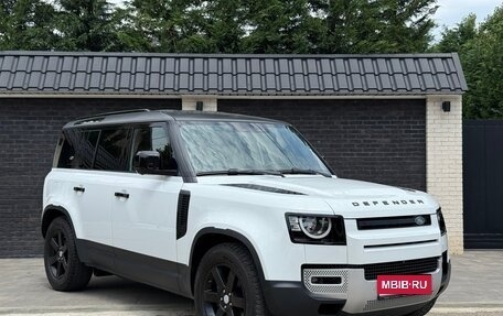 Land Rover Defender II, 2021 год, 5 050 000 рублей, 2 фотография