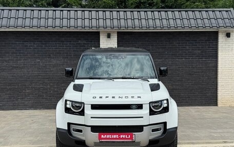 Land Rover Defender II, 2021 год, 5 050 000 рублей, 3 фотография