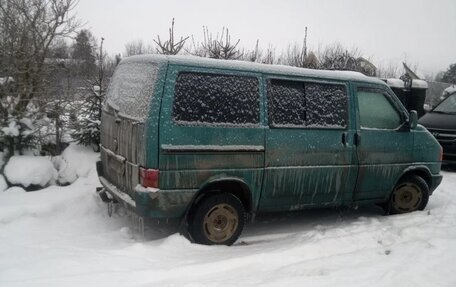 Volkswagen Multivan T4, 1993 год, 450 000 рублей, 2 фотография