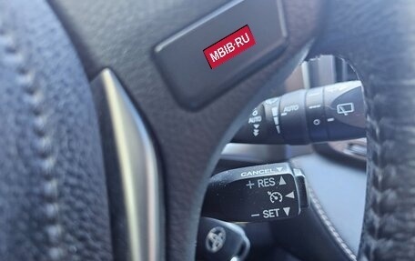 Toyota RAV4, 2015 год, 2 200 000 рублей, 14 фотография