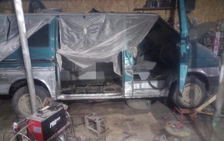 Volkswagen Multivan T4, 1993 год, 450 000 рублей, 9 фотография