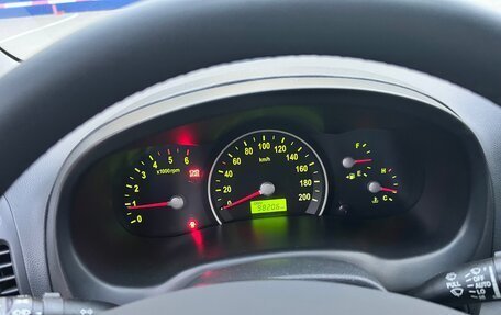 KIA Carnival III, 2006 год, 1 050 000 рублей, 15 фотография