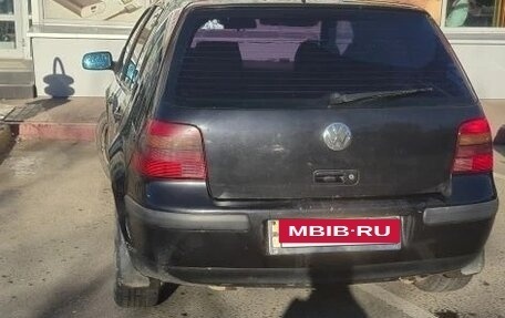 Volkswagen Golf IV, 2001 год, 258 000 рублей, 2 фотография