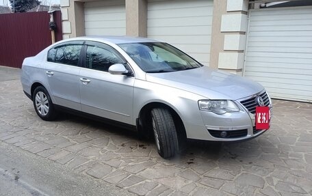 Volkswagen Passat B6, 2008 год, 700 000 рублей, 2 фотография