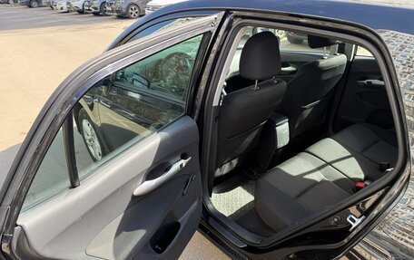 Toyota Auris II, 2010 год, 950 000 рублей, 10 фотография