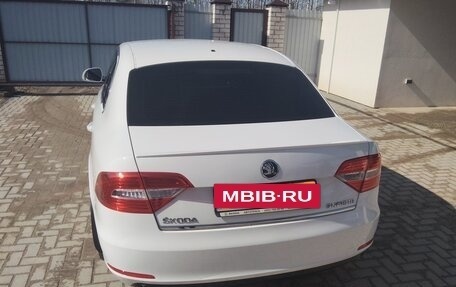 Skoda Superb III рестайлинг, 2013 год, 1 100 000 рублей, 2 фотография