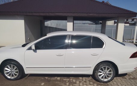 Skoda Superb III рестайлинг, 2013 год, 1 100 000 рублей, 22 фотография