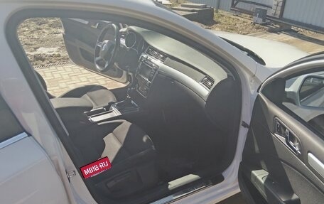 Skoda Superb III рестайлинг, 2013 год, 1 100 000 рублей, 14 фотография