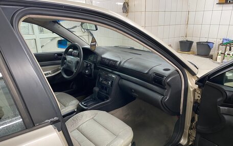 Audi A4, 1997 год, 320 000 рублей, 11 фотография