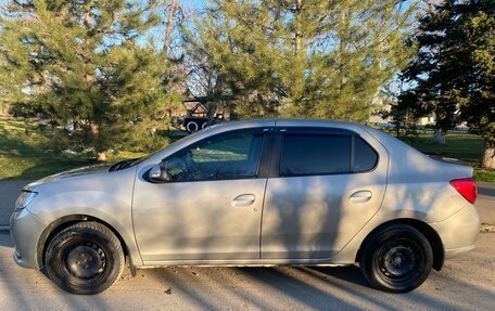 Renault Logan II, 2015 год, 490 000 рублей, 4 фотография
