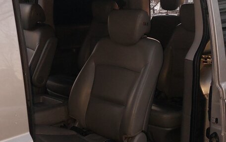 Hyundai Grand Starex Grand Starex I рестайлинг 2, 2015 год, 2 100 000 рублей, 6 фотография