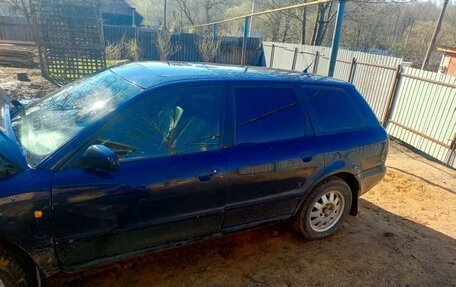 Audi A4, 1997 год, 300 000 рублей, 3 фотография