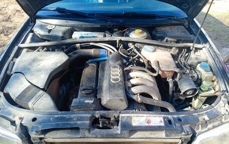 Audi A4, 1997 год, 300 000 рублей, 5 фотография