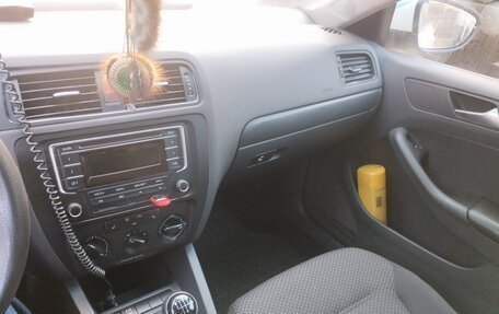 Volkswagen Jetta VI, 2014 год, 860 000 рублей, 11 фотография