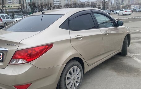 Hyundai Solaris II рестайлинг, 2012 год, 465 000 рублей, 3 фотография