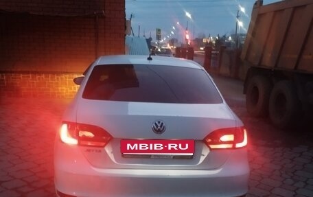 Volkswagen Jetta VI, 2014 год, 860 000 рублей, 17 фотография