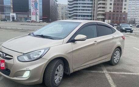 Hyundai Solaris II рестайлинг, 2012 год, 465 000 рублей, 7 фотография