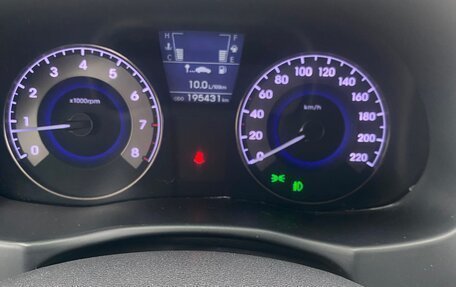 Hyundai Solaris II рестайлинг, 2012 год, 465 000 рублей, 18 фотография