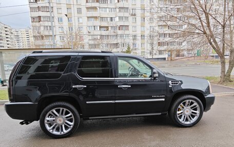 Cadillac Escalade III, 2012 год, 2 600 000 рублей, 6 фотография