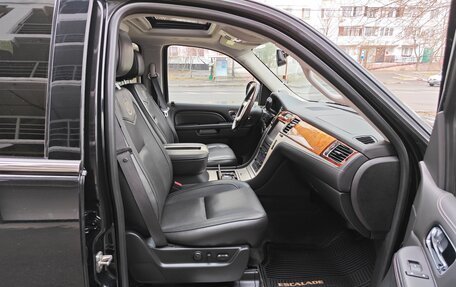 Cadillac Escalade III, 2012 год, 2 600 000 рублей, 13 фотография
