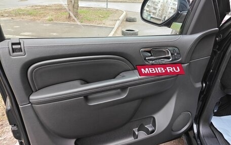 Cadillac Escalade III, 2012 год, 2 600 000 рублей, 12 фотография