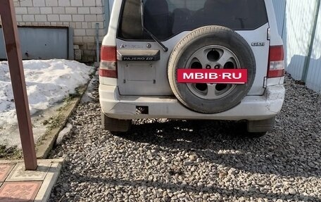 Mitsubishi Pajero iO, 1999 год, 550 000 рублей, 3 фотография