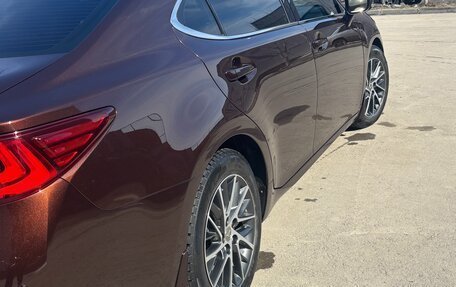 Lexus ES VII, 2016 год, 2 900 000 рублей, 13 фотография