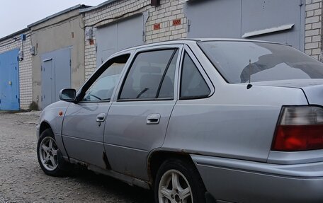 Daewoo Nexia I рестайлинг, 1996 год, 88 000 рублей, 8 фотография