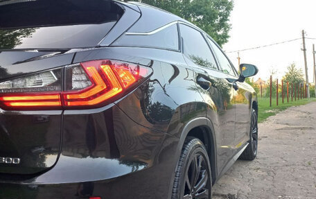 Lexus RX IV рестайлинг, 2018 год, 3 800 000 рублей, 4 фотография