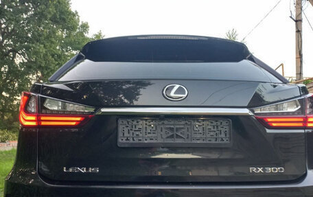 Lexus RX IV рестайлинг, 2018 год, 3 800 000 рублей, 11 фотография