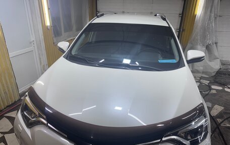 Toyota RAV4, 2017 год, 2 750 000 рублей, 6 фотография