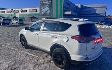 Toyota RAV4, 2017 год, 2 750 000 рублей, 3 фотография