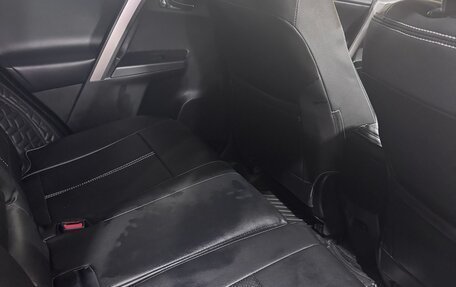 Toyota RAV4, 2017 год, 2 750 000 рублей, 10 фотография