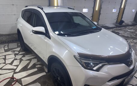 Toyota RAV4, 2017 год, 2 750 000 рублей, 16 фотография