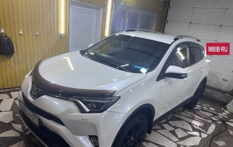 Toyota RAV4, 2017 год, 2 750 000 рублей, 18 фотография