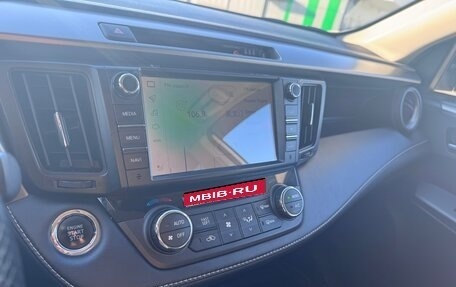 Toyota RAV4, 2017 год, 2 750 000 рублей, 24 фотография