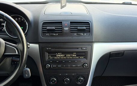 Skoda Yeti I рестайлинг, 2015 год, 1 150 000 рублей, 19 фотография