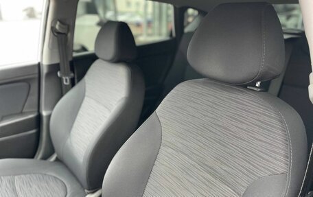 Hyundai Solaris II рестайлинг, 2015 год, 729 000 рублей, 12 фотография