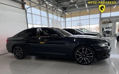 BMW 5 серия, 2017 год, 2 900 000 рублей, 4 фотография