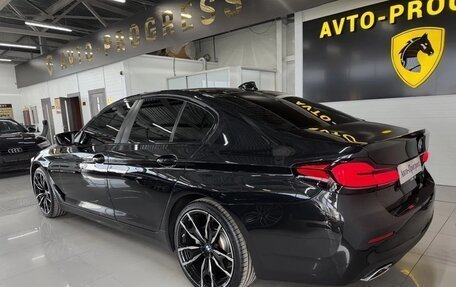 BMW 5 серия, 2017 год, 2 900 000 рублей, 6 фотография