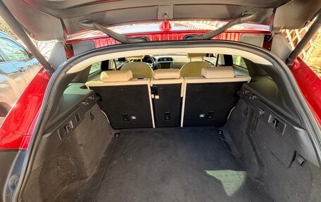 Jaguar F-Pace, 2017 год, 2 350 000 рублей, 18 фотография