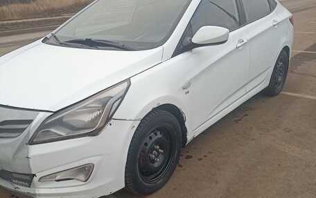 Hyundai Solaris II рестайлинг, 2016 год, 690 000 рублей, 2 фотография