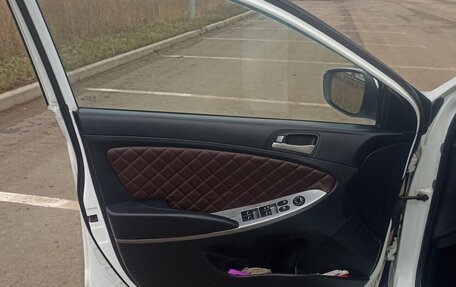 Hyundai Solaris II рестайлинг, 2016 год, 690 000 рублей, 8 фотография