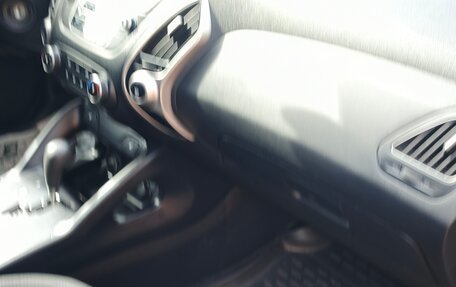 Hyundai ix35 I рестайлинг, 2012 год, 1 200 000 рублей, 12 фотография