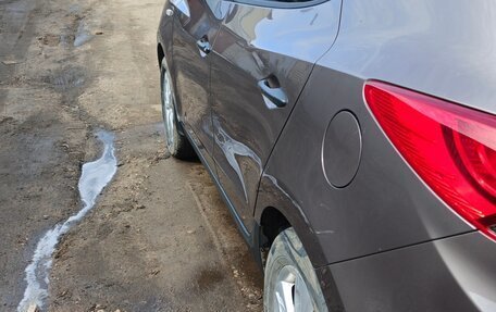 Hyundai ix35 I рестайлинг, 2012 год, 1 200 000 рублей, 21 фотография