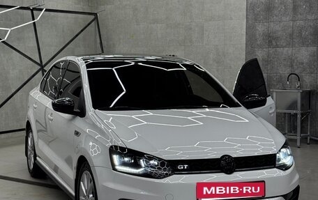 Volkswagen Polo VI (EU Market), 2018 год, 1 500 000 рублей, 2 фотография