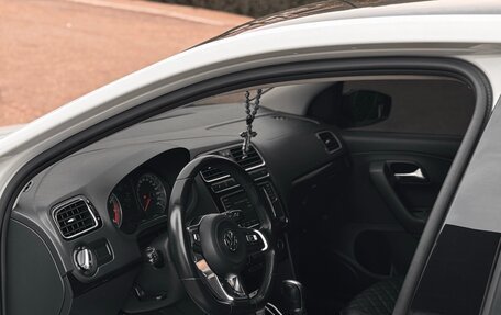 Volkswagen Polo VI (EU Market), 2018 год, 1 500 000 рублей, 8 фотография